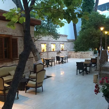 Secret Palace Hotel 3*